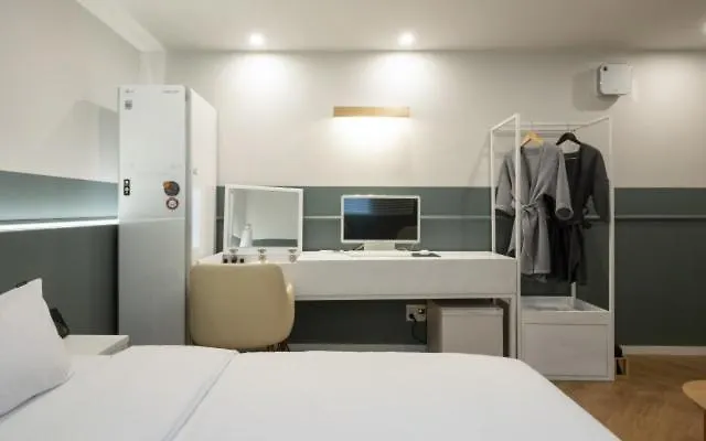 בוסאן Hotel Yaja Gwangalli 0*,  קוריאה הדרומית